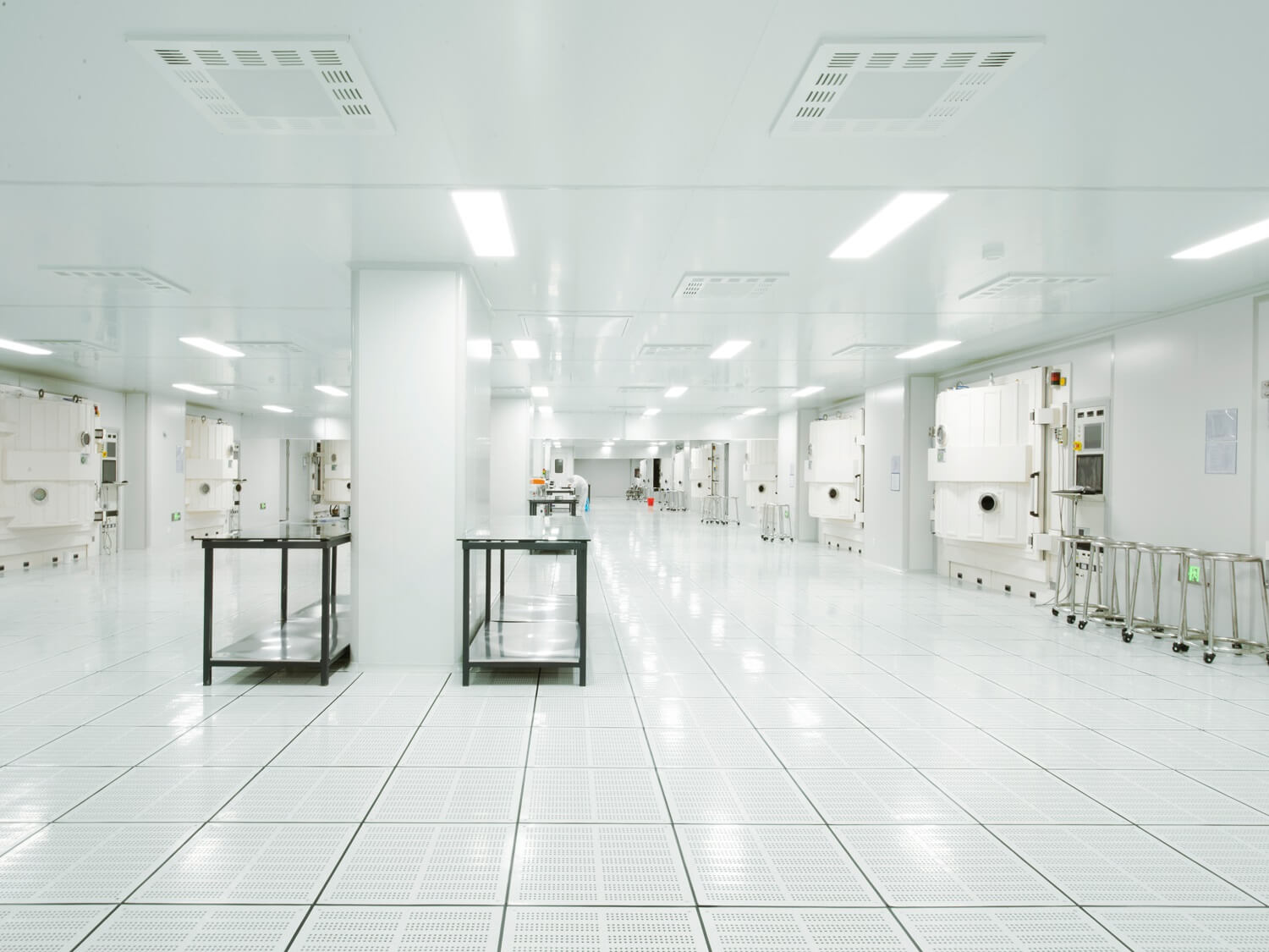 凈化廠房工程難做嗎？有資質(zhì)的施工團隊怎么找？